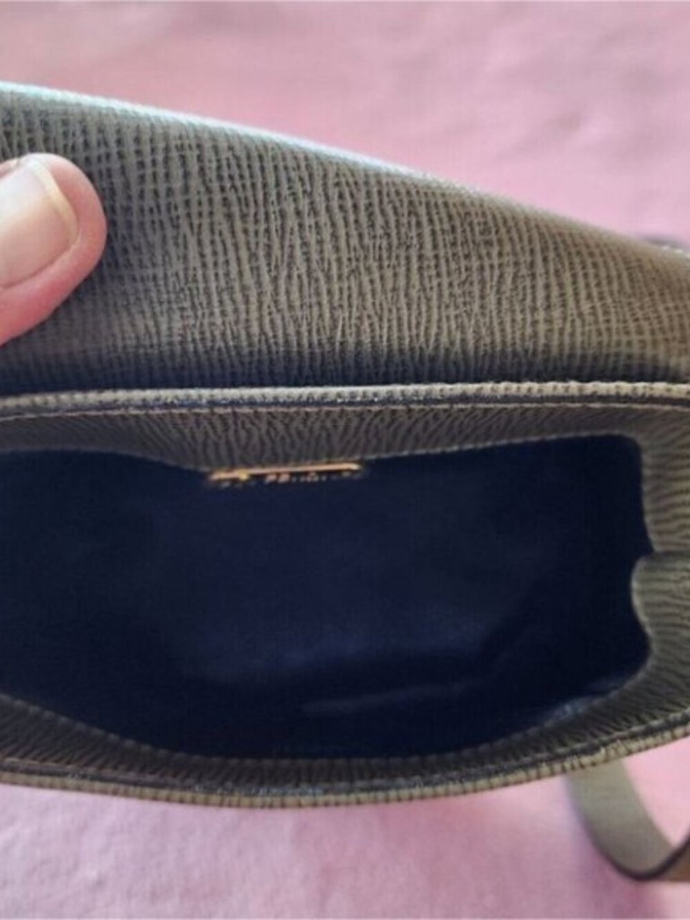 Fendi Green Leather and Suede Crossbody Bag - Picture 9 of 16
